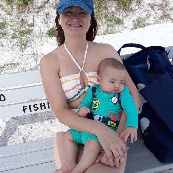 Meet your Posher, Ginger - Picture 2 of 3